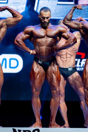 CLASSIC PHYSIQUE +178